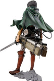 Banpresto Attack On Titan Master Stars Piece Levi Figure + 3D Maneuver Gear Set