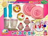 Bandai 1995 Pretty solider Sailor Moon SS Play House Cake Party Set