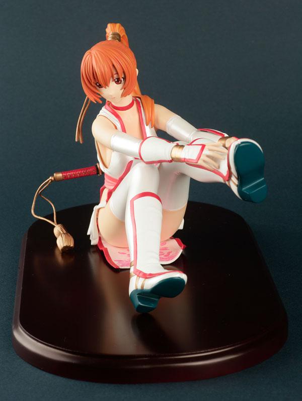 New Line Dead or Alive Kasumi White Ver. 1/5 Cold Cast figure