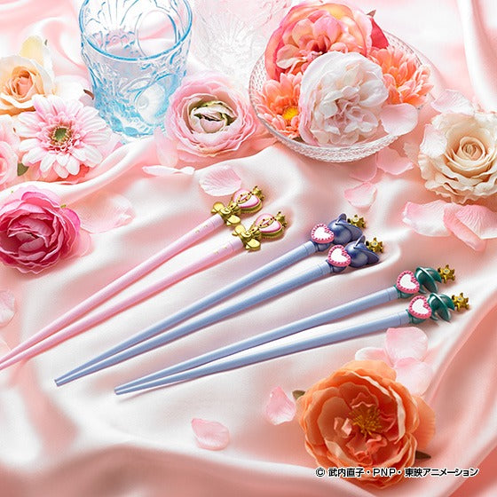 Bandai Pretty Soldier Sailor Moon DX My Make Up Chopstick Collection
