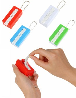 Bandai Mugen Peri-Peri zipper opening on mail-order paper cardboard box Petit keychain