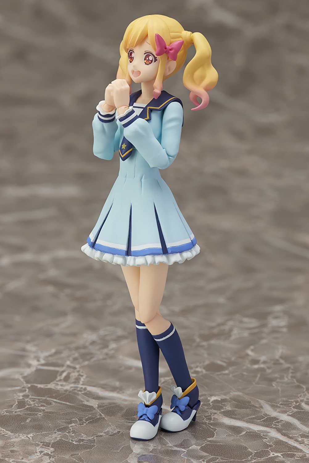 虹野ゆめ　SHFiguarts バンダイ S.H.Figuarts 虹野ゆめ（冬制服ver.） レビュー