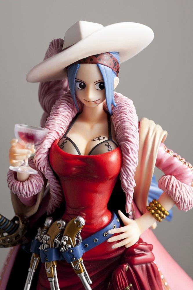 Amazon.com: D.P.C.F : One Piece Nefertari Vivi Pirates Ver